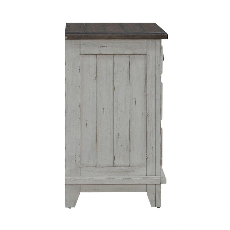 White & Tobacco 4-Piece Panel Bedroom Set (Queen/King) – Farmhouse Style, Sleeps 1–2
